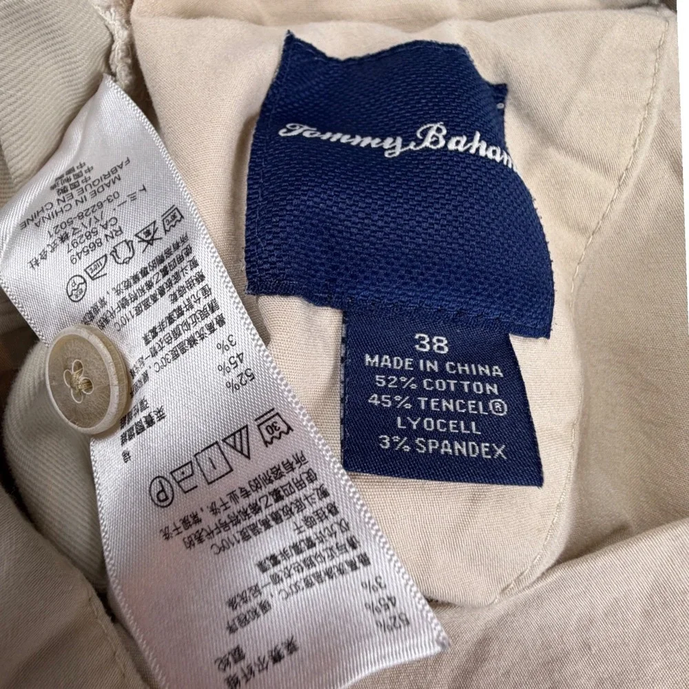 Tommy Bahama Boracay Shorts Mens 38 Beige Cotton Tencel Blend Flat Front Casual